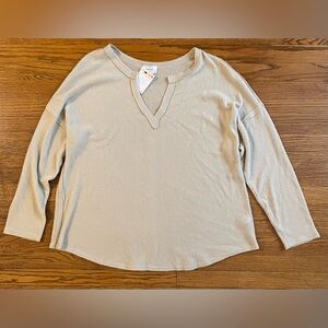 NWT Perch by Blu Pepper Super Soft Cozy Beige V-Neck Long Sleeve Blouse Top